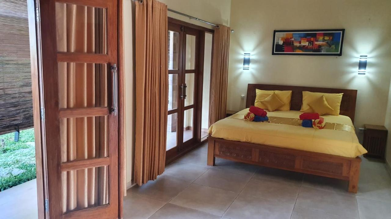 Rosseno Villa Yogyakarta Eksteriør billede