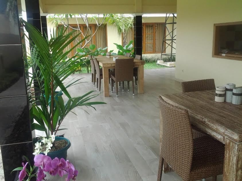 Rosseno Villa Yogyakarta Eksteriør billede