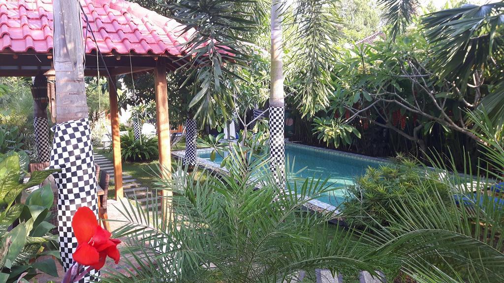 Rosseno Villa Yogyakarta Eksteriør billede
