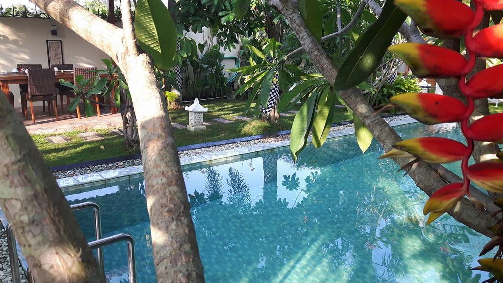 Rosseno Villa Yogyakarta Eksteriør billede
