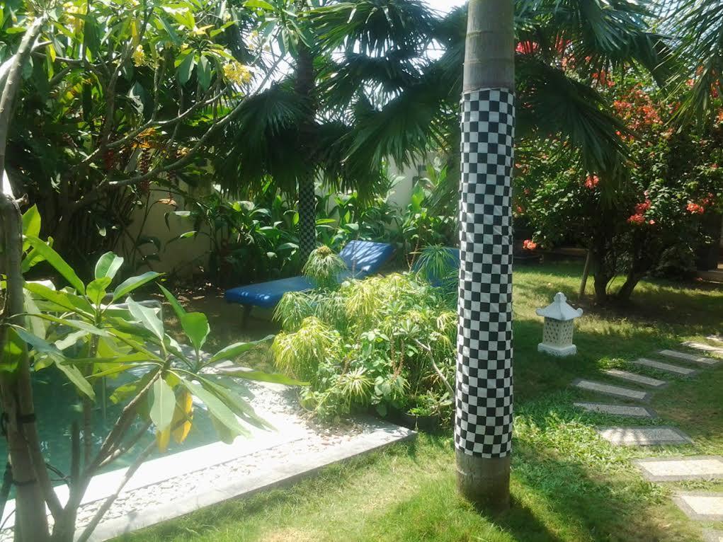 Rosseno Villa Yogyakarta Eksteriør billede